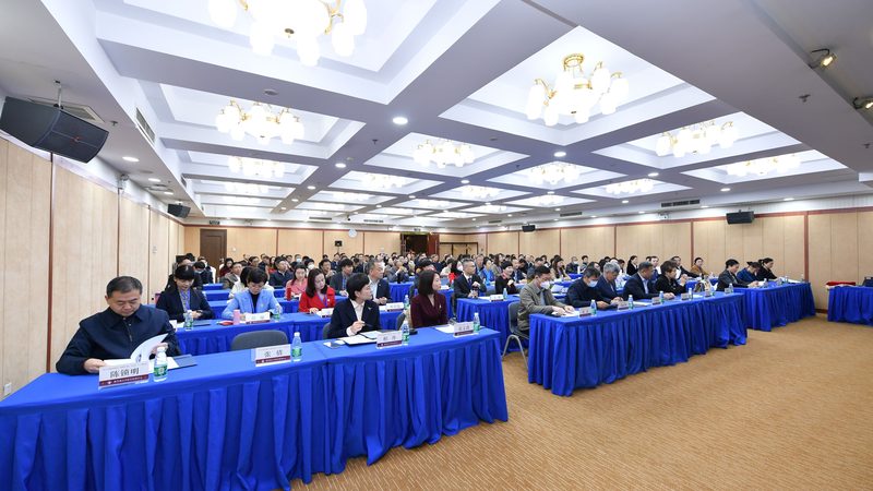 叉车安全操作规程与标准：保障作业安全的基石